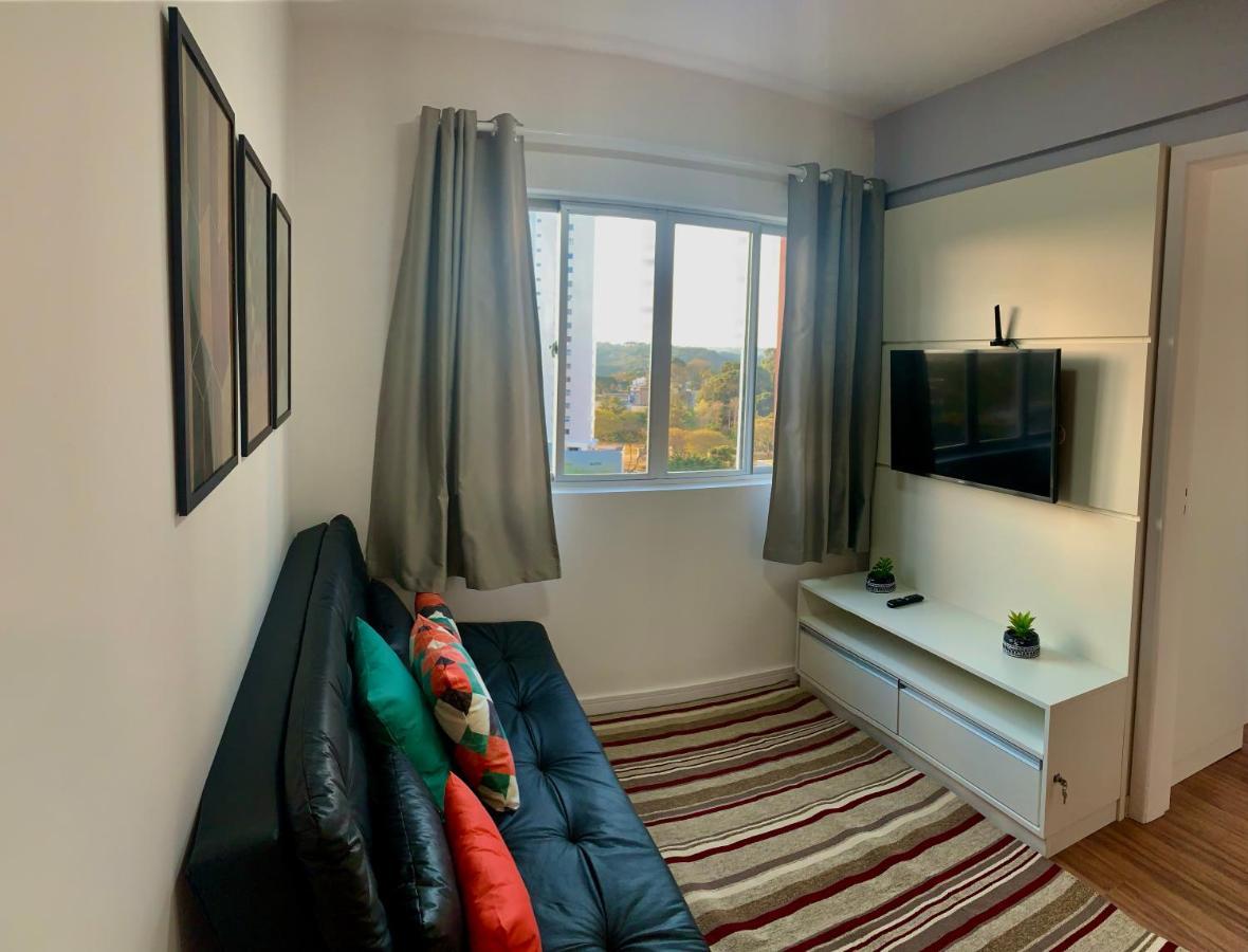 707- Apartamento Encantador, Amplo E Decorado, Quarto, Sala, Cozinha, Mobiliario Moderno, Cozinha Completa Com Utensilios , Excelente Vista Da Cidade E Localizacao Privelegiada No Bairro Bigorrilho كوريتيبا المظهر الخارجي الصورة