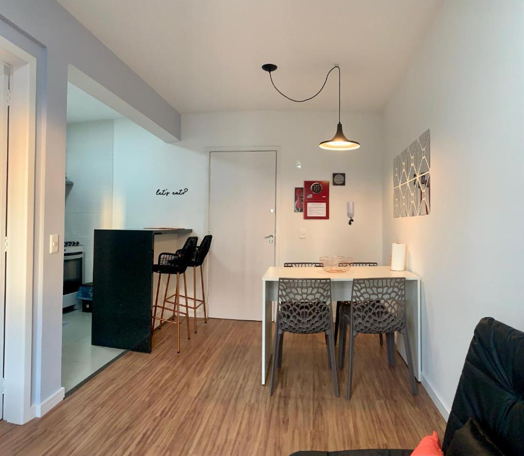 707- Apartamento Encantador, Amplo E Decorado, Quarto, Sala, Cozinha, Mobiliario Moderno, Cozinha Completa Com Utensilios , Excelente Vista Da Cidade E Localizacao Privelegiada No Bairro Bigorrilho كوريتيبا المظهر الخارجي الصورة